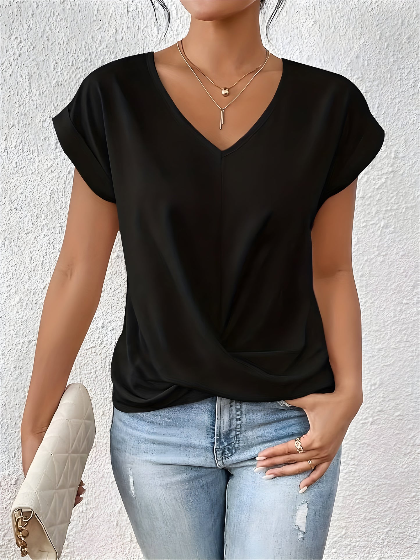 Maia – Women's Classic Twist Detail V-Neck Top