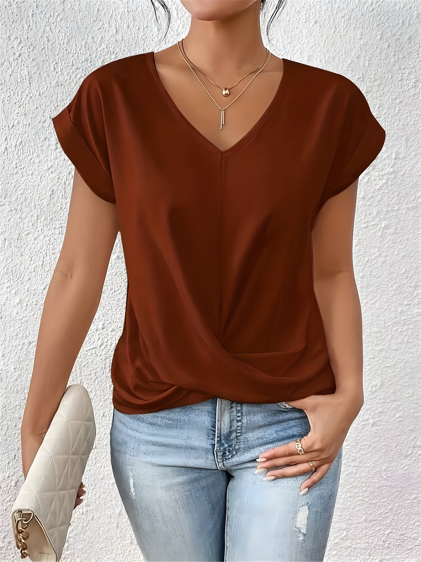 Maia – Women's Classic Twist Detail V-Neck Top
